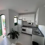 Апартаменты Vrys Close To The *
