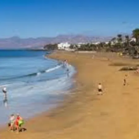 Apartment Vrys Close To The Puerto del Carmen (Lanzarote)